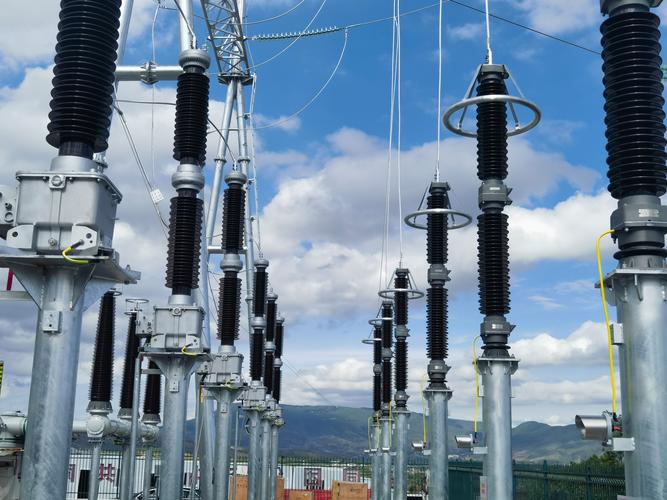 決戰90天!中國華電楚雄永仁麥沖河光伏項目220kv輸變電工程順利投運